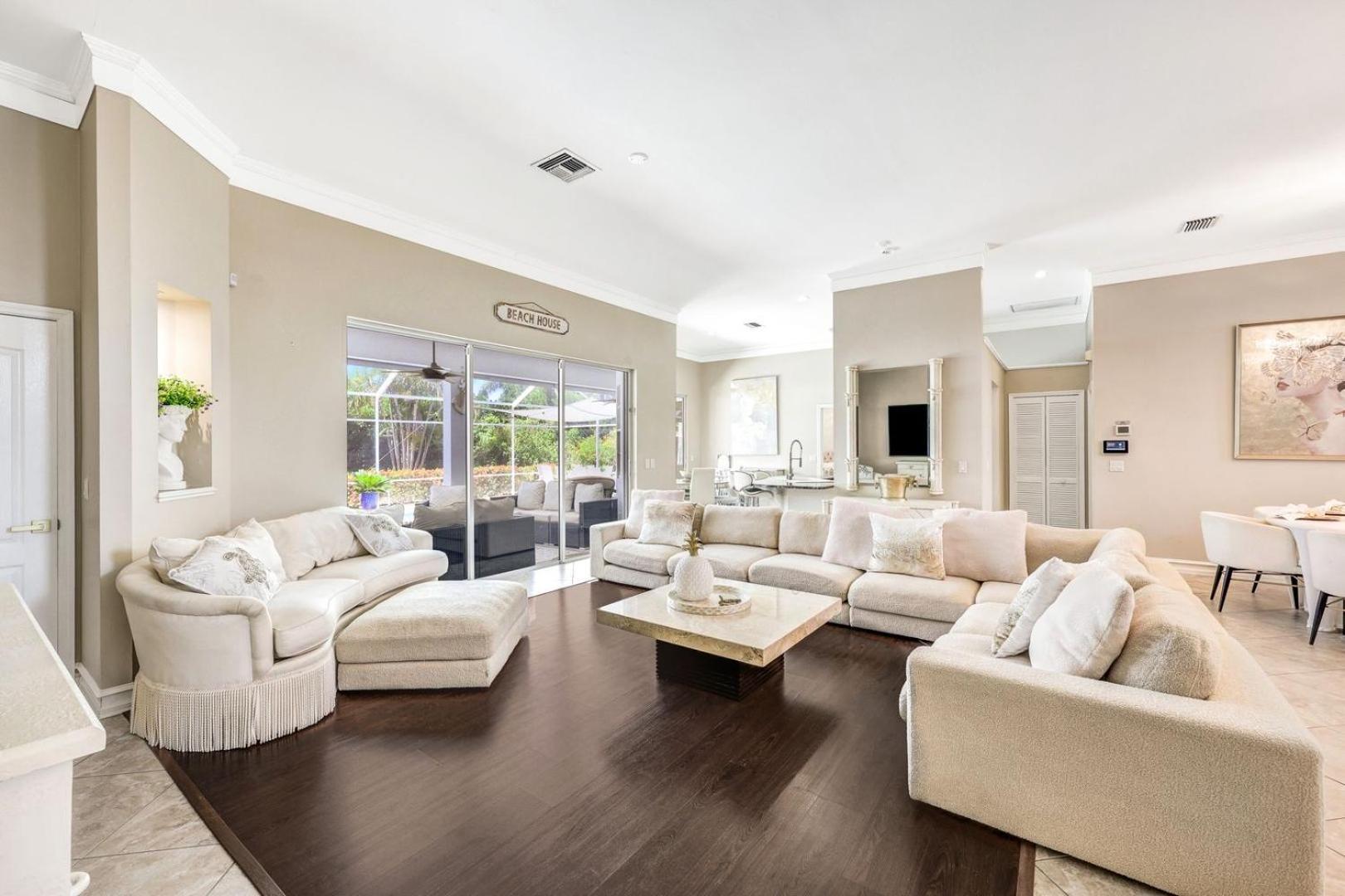 Lux Family 3 Bedroom With Pool Villa Walk To Beach And Mercato Naples Luaran gambar